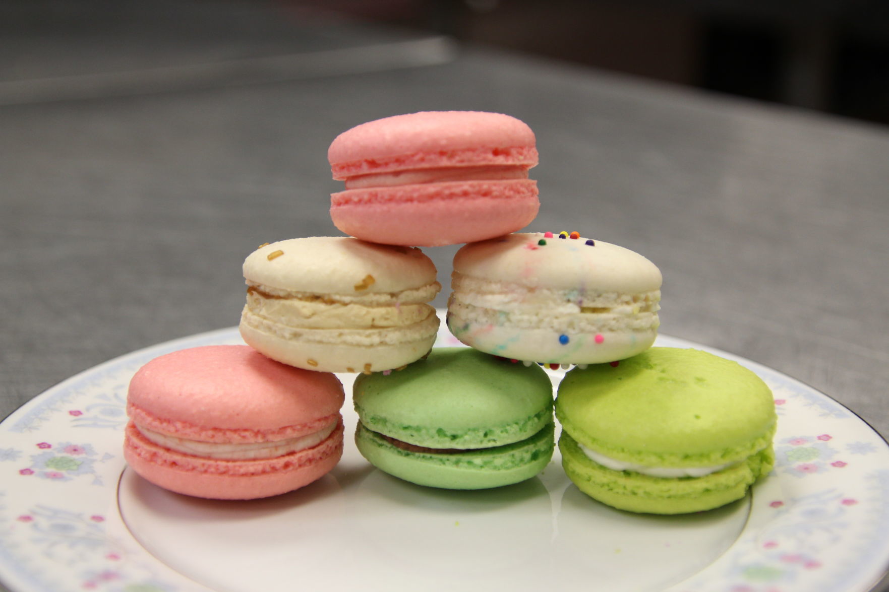 Mac-A-Holics Macarons